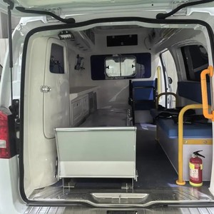 Véhicule médical d'urgence <span class=keywords><strong>Mercedes</strong></span>-Benz <span class=keywords><strong>Vito</strong></span> avec moniteur ECG pour le transfert de patients - Product Image 5