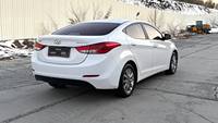 Hyundai Elantra 2015 1.6L, темно-коричневая кожа, R16, АКПП, б/у, левый руль, компактный седан