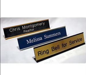 <span class=keywords><strong>Plaque</strong></span> personnalisée <span class=keywords><strong>Plaque</strong></span> signalétique en acier inoxydable Étiquette métallique en aluminium <span class=keywords><strong>Plaque</strong></span> signalétique en métal <span class=keywords><strong>gravée</strong></span> avec logo en <span class=keywords><strong>laiton</strong></span> pour votre marque - Product Image 1