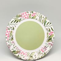 Nouveau produit de printemps 350g Assiette à dîner jetable en carton blanc Vernis vert clair Assiette en papier avec motif floral Assiettes en papier Bols
