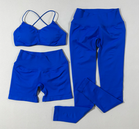 Soutien-gorge de sport court sans couture en Spandex/Nylon, col halter en V, dos nu, séchage rapide, absorption des chocs, couleur unie, directement de l'usine