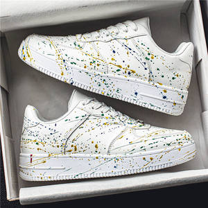 Baskets blanches personnalisées en gros avec logo, design professionnel original, style marche, marque White <span class=keywords><strong>Force</strong></span> - Product Image 6