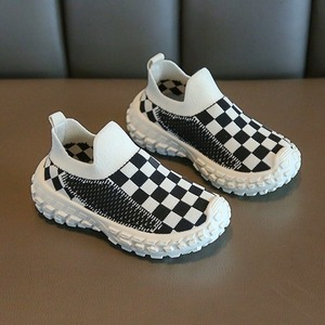 Zapatillas Deportivas de Primavera para Niños y Niñas, Zapatillas de Baloncesto de Caña Alta, Antideslizantes, Cómodas y Transpirables para Bebés - Product Image 3