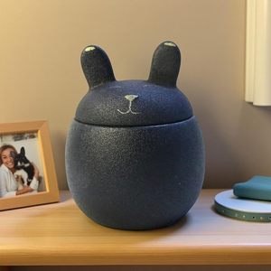 Siyah Porselen Tavşan Evcil Hayvan Urn'u-Seramik Tavşan Kremasyon Anıtı Sergileme Güçlü Sızdırmazlık - Product Image 6