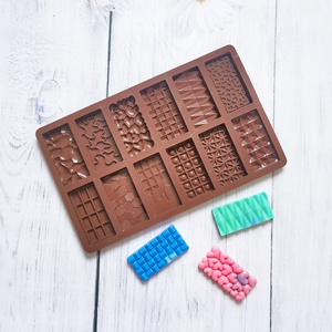 Moldes de Silicona para Chocolate y Gomitas, Rectangulares 3D, Antiadherentes, de Grado Alimenticio, 12 Cavidades, Ecológicos, Aptos para Lavavajillas, Venta al Por Mayor - Product Image 4