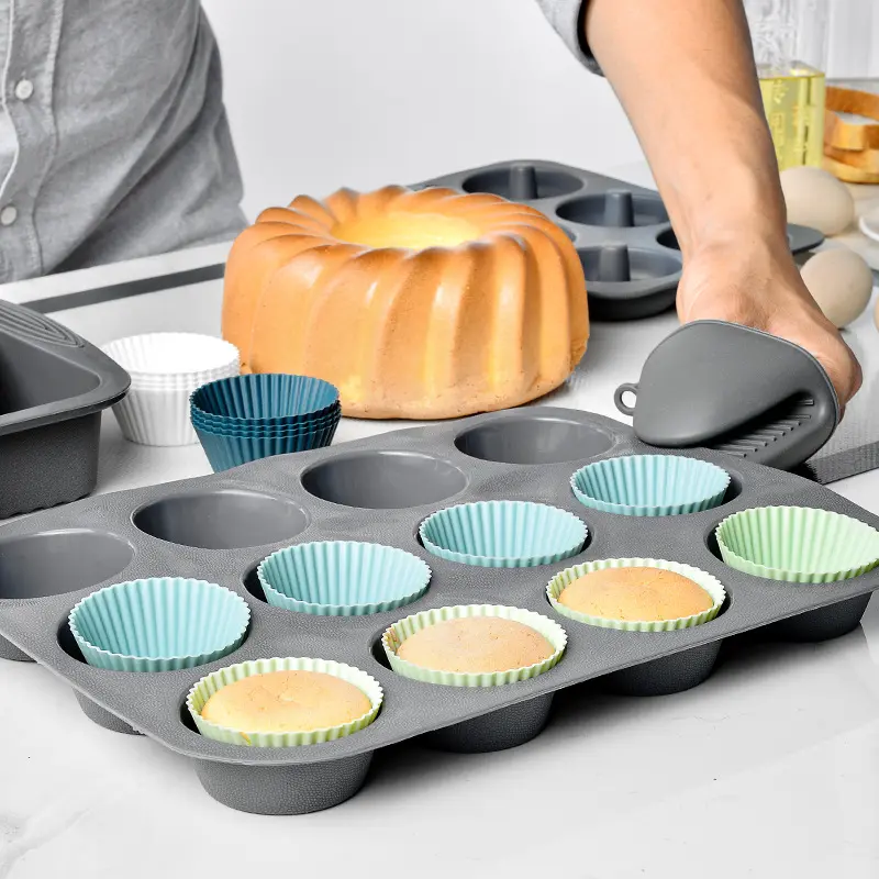 Gadgets de cozinha 2023 bolo ferramentas de silicone assadeira Cor 24 peças panelas para bolo Muffin copo assadeiras