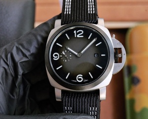 Reloj de Hombre de 44 mm, Modelo Clásico V7, Nuevo, Sumergible, con Movimiento Mecánico Automático - Product Image 6