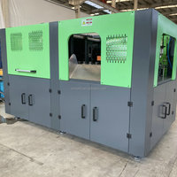 Ligne de production complète entièrement automatique de petites bouteilles en plastique PET pour l'eau potable pure