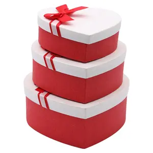 कस्टम वेलेंटाइन दिवस दिल के आकार चॉकलेट गत्ता पैकेजिंग बक्से के साथ सेट धनुष उपहार कागज बॉक्स