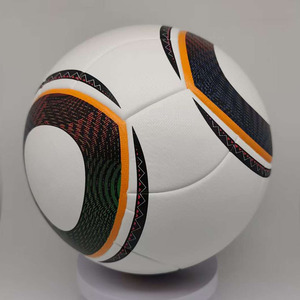 Balón de Fútbol de PU Resistente al Desgaste y Moderno para Entrenamiento en Interiores y Exteriores para Adultos, Niños y Estudiantes para Partidos - Product Image 5