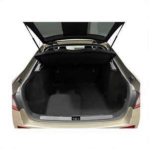 Auto Usata <span class=keywords><strong>Skoda</strong></span> Octavia 2022, <span class=keywords><strong>Berlina</strong></span> 1.5L Guida a Sinistra, Vendita all'Ingrosso e al Dettaglio - Product Image 5