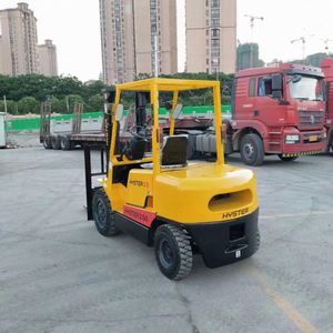 Montacargas Hyster Usado de 3.5 Toneladas, Diésel, con Capacidad Todoterreno, Mástil de Dos Etapas, Alta Eficiencia, para Uso en Taller - Product Image 6