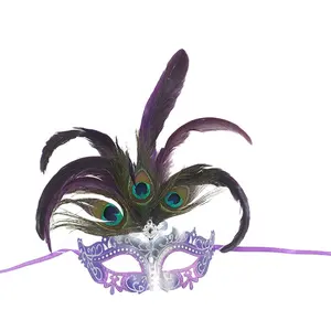 Topeng ungu Masquerade dengan bulu Venesia Prom wanita kostum Mardi Gras topeng pesta karnaval