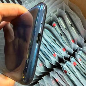 Téléphone portable d'occasion Motorola <span class=keywords><strong>MOTO</strong></span> G7 Power <span class=keywords><strong>XT1955</strong></span>, version américaine débloquée, 32 Go, prix de gros bas - Product Image 3