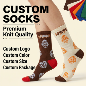 Chaussettes de sport en coton respirant à séchage rapide avec logo personnalisé OEM, chaussettes antidérapantes absorbant l'humidité, durables et respirantes pour la course à pied - Product Image 1