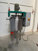 Mélangeur vertical 1000L en SUS304 avec agitateur à pales, réservoir de mélange de poudre, moteur AC 0.4kW 380V, niveau de sécurité élevé pour produits chimiques, pompe à roulement robuste