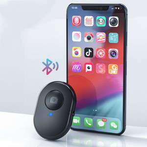 Caliente para teléfono/teléfonos Android USB inalámbrico Selfie Stick <span class=keywords><strong>TikTok</strong></span> Kwai Ebook APPs obturador de cámara remoto recargable - Product Image 4