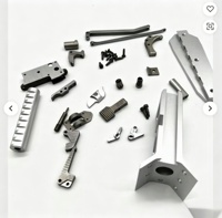 Services de tournage CNC de précision sur mesure pour pièces en alliage d'aluminium, acier inoxydable et laiton avec usinage par électroérosion à fil et capacités 5 axes