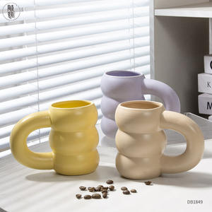 Taza de Cerámica Personalizada, Estilo Nórdico, Acabado Mate, con Asa, Regalo para Parejas, Diseño de Alta Calidad, Venta al Por Mayor - Product Image 4