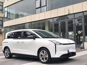 FAW Pentium NAT PRO Comfort Travel Edition 2023, MPV Compatto a Nuova Energia, Autonomia 419km, Auto Usata - Product Image 4