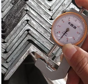 Fabricante <span class=keywords><strong>de</strong></span> Acero Angular Q235 Estándar Nacional en Existencia, Acero Angular Galvanizado, <span class=keywords><strong>Hierro</strong></span>, Barras <span class=keywords><strong>de</strong></span> Acero Angulares Planas Laminadas en Caliente - Product Image 5