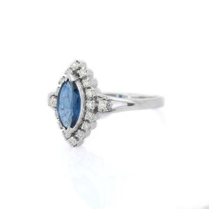 Produit le plus vendu Bague de cocktail en or blanc pur 14 ct avec saphir bleu naturel et diamant rond Bijoux de luxe - Product Image 5
