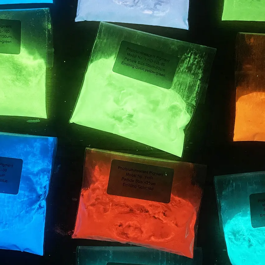 Échantillons gratuits poudre de Pigment Fluorescent brille dans le noir, poudre de pigment lumineux