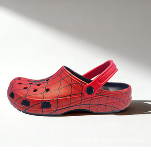 Nuovi Sandali da Spiaggia di Tendenza, <span class=keywords><strong>Scarpe</strong></span> con Fori, Tema Supereroi Spider-Man, Cartoni Animati 3D, per Adulti, Traspiranti in EVA, per Vacanze - Product Image 1