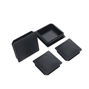 ปลั๊กปิดปลายท่อเหล็กสี่เหลี่ยม Fernandes สีดำ ทำจากพลาสติก ทนทาน สำหรับปิดท่อเหล็ก - Product Image 1