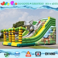Chine pas cher prix jungle animal monde toboggan gonflable double voie glisser toboggans secs à vendre