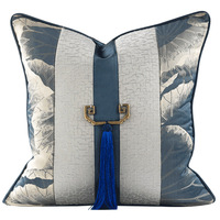 Housses de Coussin Décoratives de 18 Pouces, Style Chinois Jacquard de Luxe, Bleu Gris, avec Pompon et Pendentif en Jade