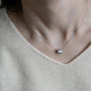 Colgante y Dije de Plata de Ley S925, Diseño de Galaxia Brillante con Borla Larga, Diamantes Incrustados y Perlas, Diseño de Nicho de Lujo, Toque Dulce - Product Image 3