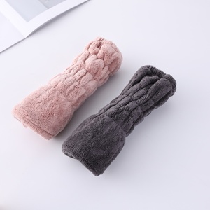 Lindo Gorro de Toalla para Secar el Cabello con Orejas de Conejo, Tela de Microfibra de Rizo, Secado Rápido, Color Sólido, para Adultos, Uso en Casa y Viajes - Product Image 3