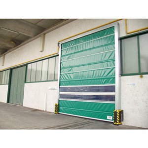 Porte pliante ALU.PACK en aluminium et PVC pour entrepôt, résistante au vent, installation facile, faible entretien - Product Image 4