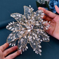 Appliques de robe en strass de cristal 3D faites à la main, motif fleur, pour coiffure et décoration d'épaule