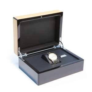 Reloj de Madera Rectangular Personalizado DS, Hecho a Mano, Ecológico, de Alta Calidad, con Logotipo Grabado, Venta al Por Mayor, con Funda Individual de Gamuza - Product Image 3