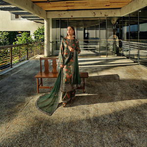 Eid Collection FABZONE Ready Wear Adultos Indo-Pakistani Lehenga Choli En Relieve Marfil Kurta Plazzo Dupatta Protección Solar Regular - Product Image 3