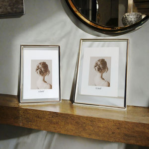 Cadre photo flottant vintage avec support, affichage de photos fini, forme carrée en métal pour la maison, le bureau, le salon - Product Image 2