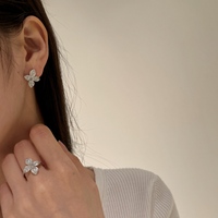 Dylam Dainty New Trend ing Schmuck Sterling Silber Blume Schmetterling 5A Zirkonia Ohr stecker für Frauen Täglicher Gebrauch