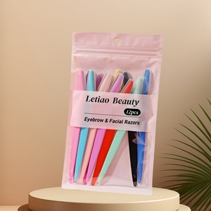 Rasoir droit emballage personnalisé 12 pièces rasoirs faciaux multi-usages racloir à sourcils avec tête de <span class=keywords><strong>coupe</strong></span> en maille vente en gros - Product Image 1