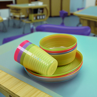 Ensembles de vaisselle en plastique coloré pour les jardins d'enfants comprenant des tasses de boisson tasses de jus bols de riz petits bols assiettes
