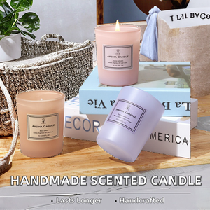 Venta de Fábrica: Vela Aromática Artesanal de Cera de Abeja con Fragancia Elegante - Product Image 2