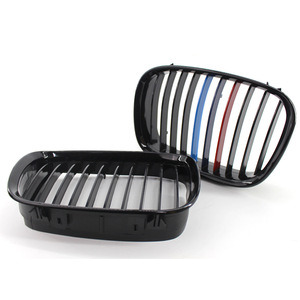 กระจังหน้า BMW E39 สีดำเงา สไตล์ M ช่องดักอากาศกันชนหน้า สำหรับรถยนต์ซีรีส์ 5 ปี 1995-1998 ผลิตจากพลาสติก ABS สำหรับดัดแปลงอัพเกรด - Product Image 2