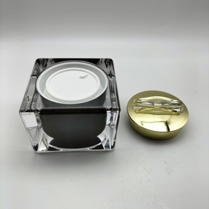 Échantillon gratuit Bouteille cosmétique vide en acrylique noir carré classique Face <span class=keywords><strong>Crea</strong></span> - Product Image 5