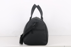 Sac de voyage en PVC 900D personnalisé OEM avec compartiment à chaussures, sac de sport robuste pour la gym et les week-ends pour hommes - Product Image 5