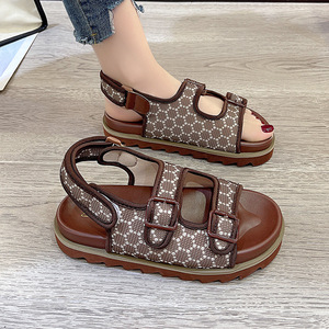 Sandalias de Mujer con Suela Gruesa Antideslizante y Velcro, Estilo Verano 2026, Zapatos Planos de Playa de Talla Grande a la Moda - Product Image 2