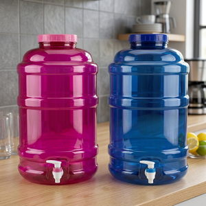 Grande gourde en plastique robuste de grande capacité avec couvercle et robinet, récipient à boisson réutilisable pour la salle de sport, le camping et les activités de plein air - Product Image 4