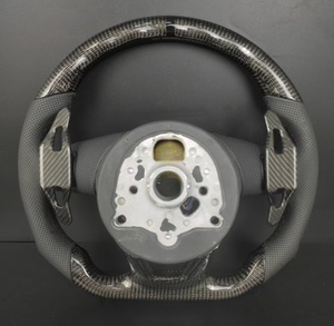 <span class=keywords><strong>Volant</strong></span> personnalisé en fibre de carbone pour Audi A3 A4 A5 S5 S6 S8 Q3 Q5 Q7 A6 R8 TT, fond plat, cuir perforé - Product Image 2