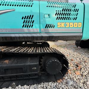 Excavatrice hydraulique sur chenilles d'occasion Kobelco SK350D/SK350LC, 35 tonnes, importée du Japon, équipée d'une pompe Hino, en bon état de marche - Product Image 3