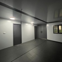 Maison conteneur en acier extensible 20ft 40ft, design moderne, villa préfabriquée isolée, cabane multifonction pour usage extérieur
